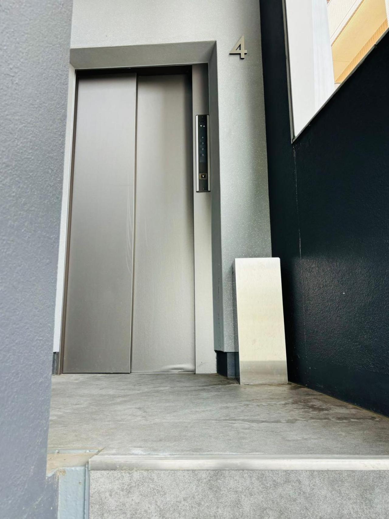 Ferienwohnung Glou Shinjuku Family Präfektur Tokio Exterior foto