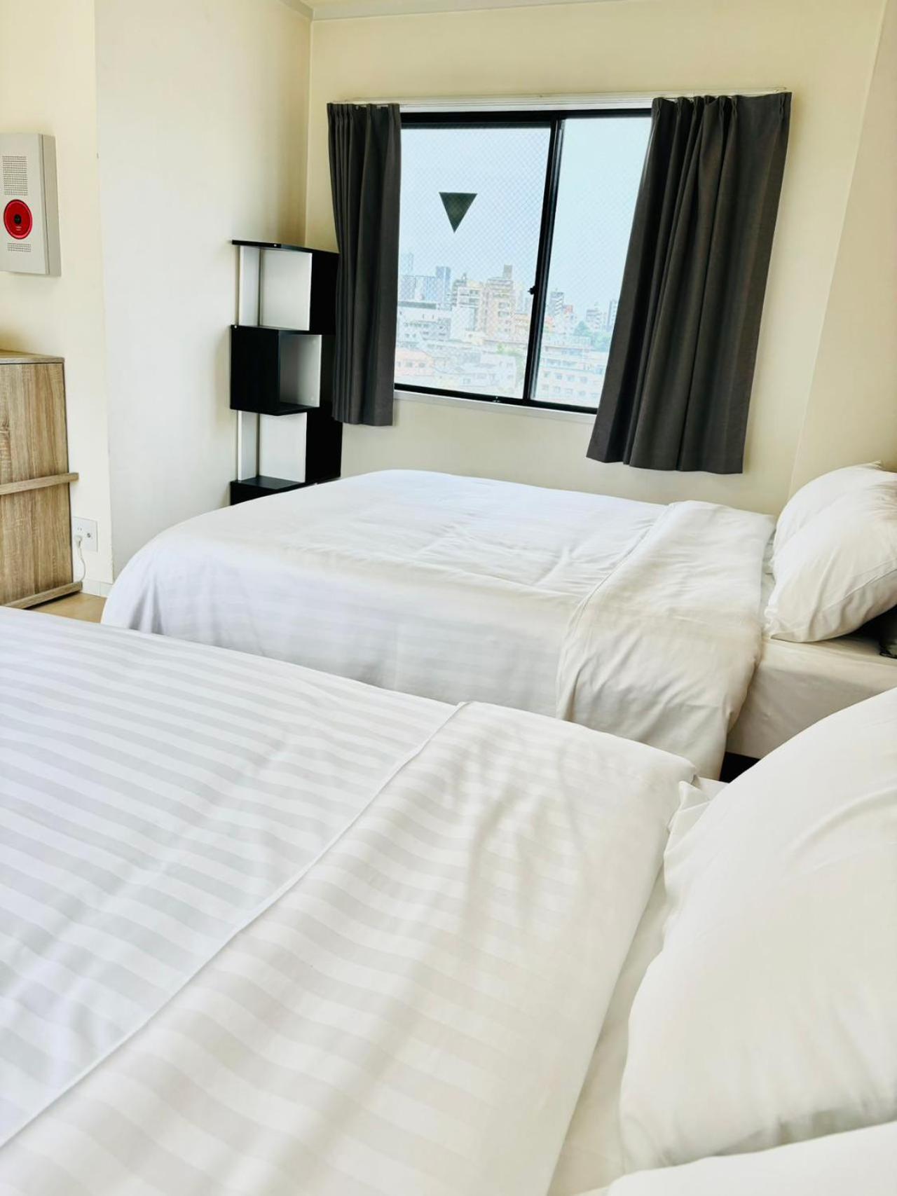 Ferienwohnung Glou Shinjuku Family Präfektur Tokio Exterior foto